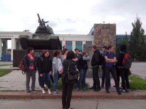 «Вдоль по Дзержинского до проходных»: пешеходная экскурсия