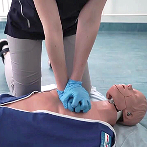 Обучение приёмам оказания первой помощи
